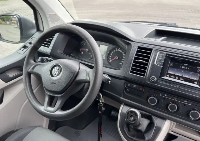 VOLKSWAGEN T6 TRANSPORTER 2,0 TDI 