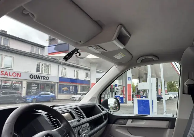 VOLKSWAGEN T6 TRANSPORTER 2,0 TDI 