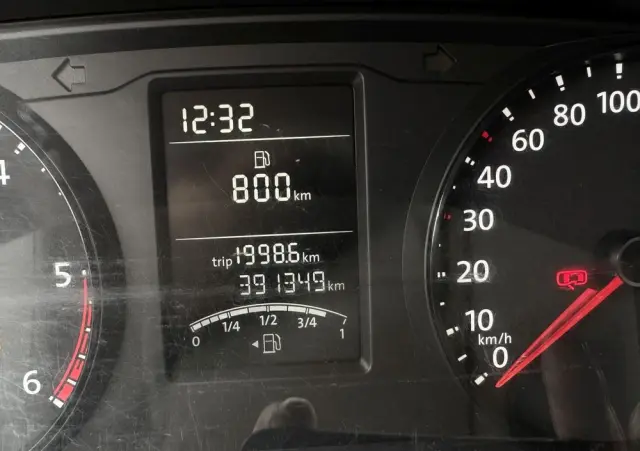 VOLKSWAGEN T6 TRANSPORTER 2,0 TDI 