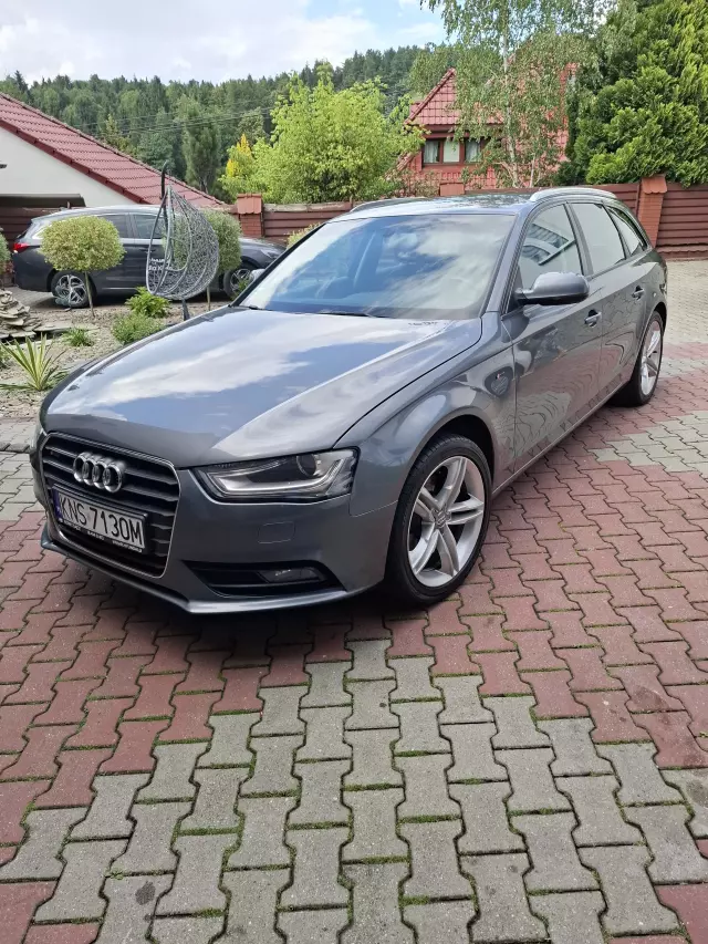 AUDI A4 Avant
