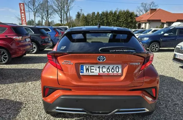 TOYOTA C-HR 