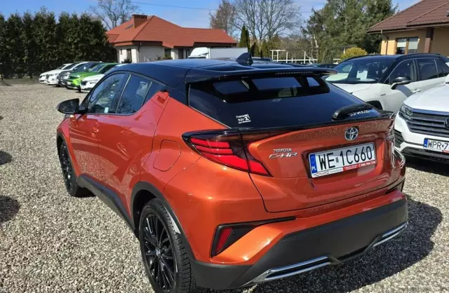 TOYOTA C-HR 