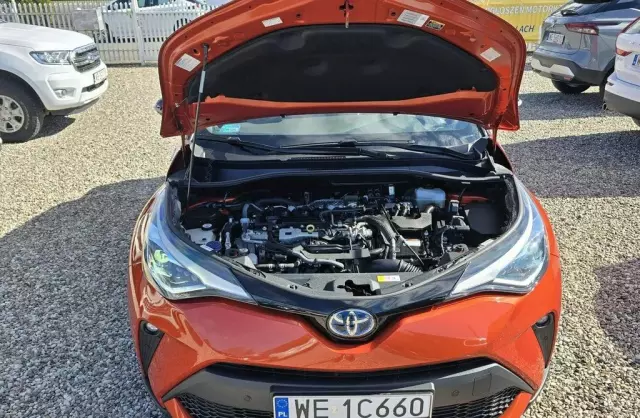 TOYOTA C-HR 