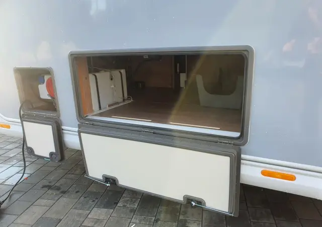 KNAUS AZUR 500 FU 