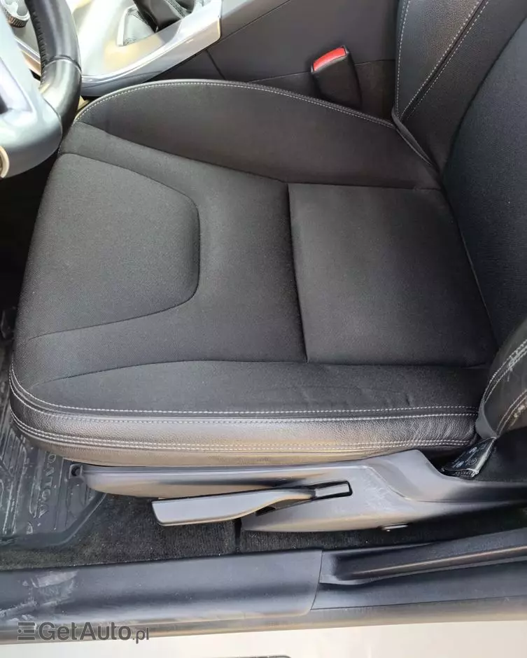 VOLVO S60 D4 Drive-E Momentum