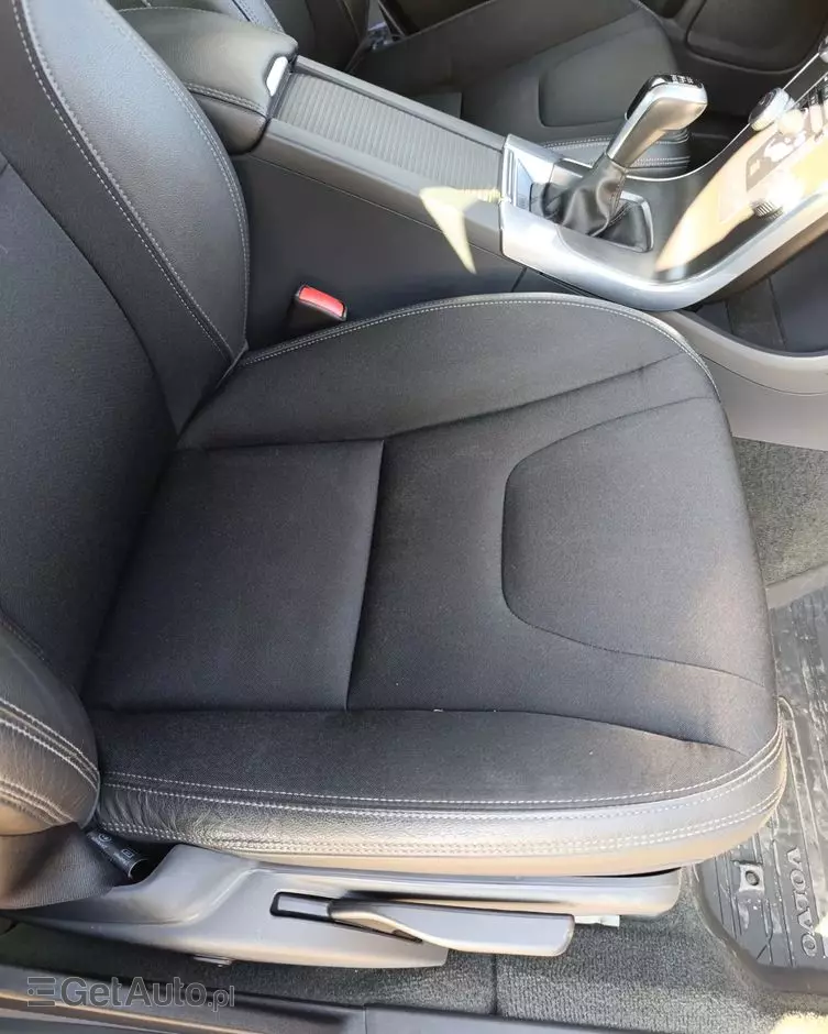 VOLVO S60 D4 Drive-E Momentum