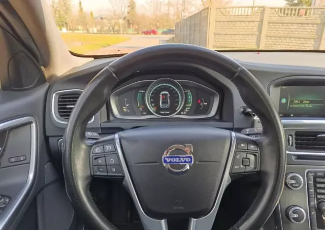 VOLVO S60 D4 Drive-E Momentum