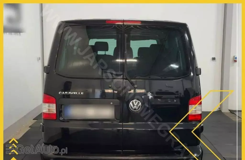 VOLKSWAGEN Caravelle 