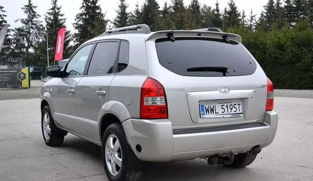 HYUNDAI Tucson 