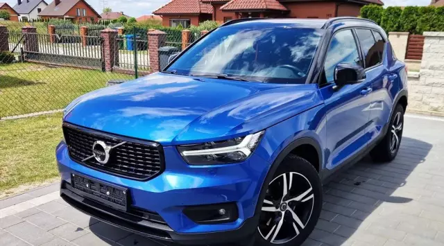 VOLVO Xc 40 