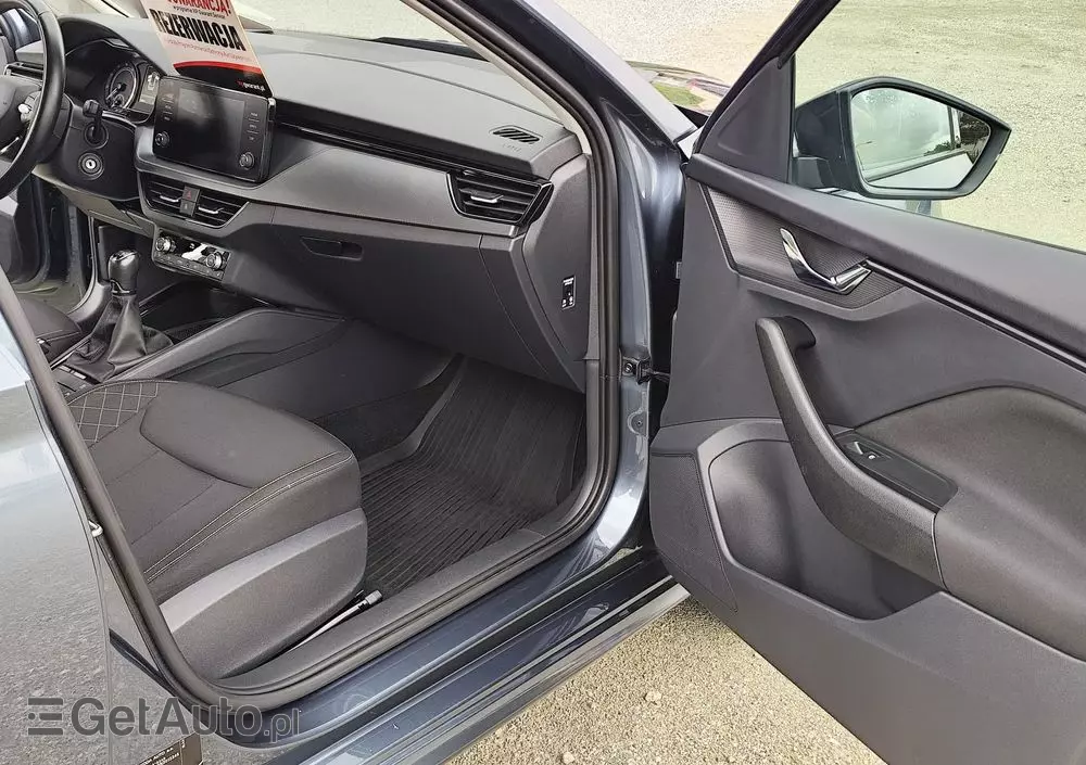 SKODA Kamiq 1.0 TSI Ambition