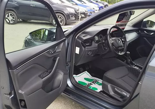 SKODA Kamiq 1.0 TSI Ambition