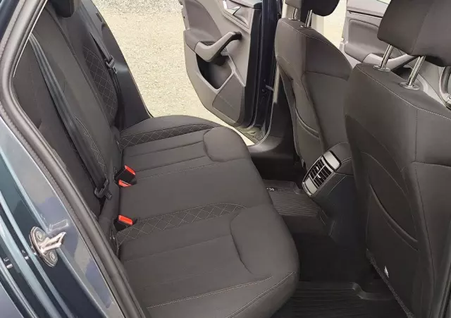 SKODA Kamiq 1.0 TSI Ambition