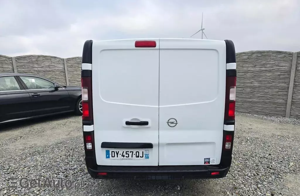 OPEL Vivaro 