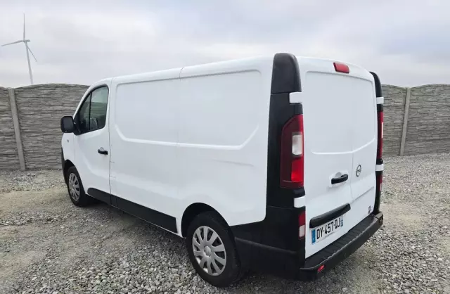 OPEL Vivaro 