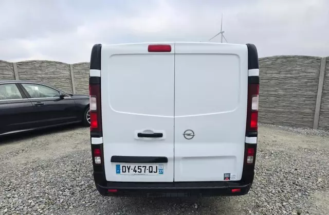 OPEL Vivaro 