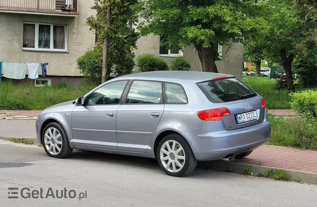 AUDI A3 