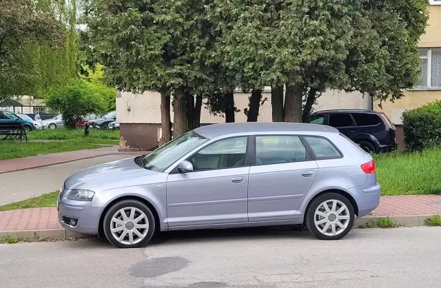 AUDI A3 