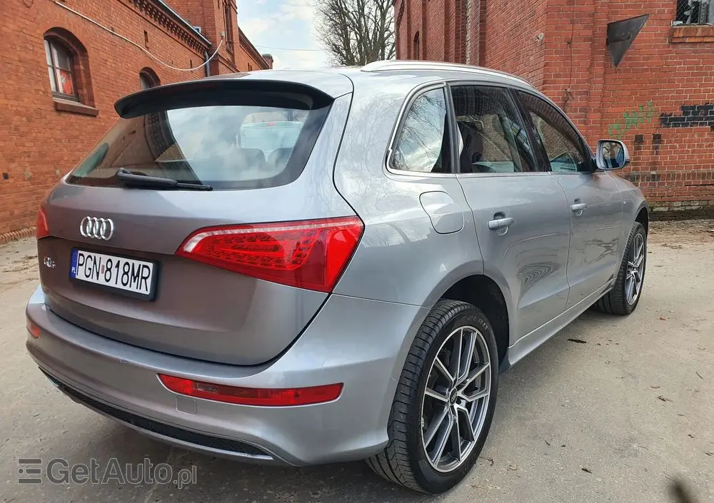 AUDI Q5 2.0 TDI Quattro S tronic