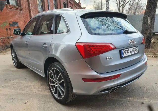 AUDI Q5 2.0 TDI Quattro S tronic