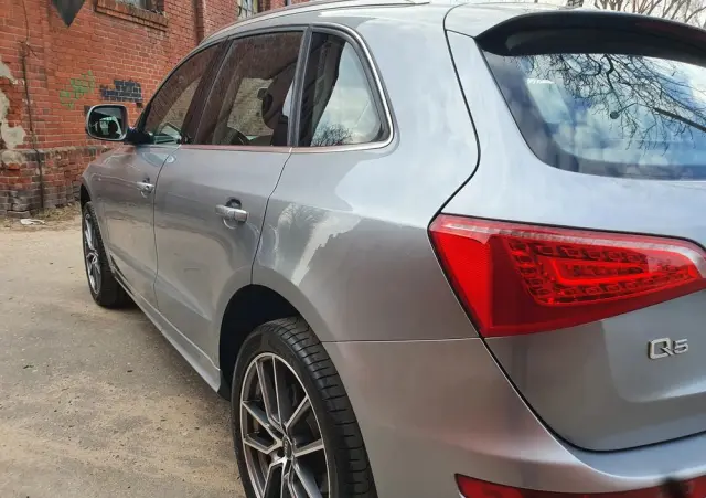 AUDI Q5 2.0 TDI Quattro S tronic
