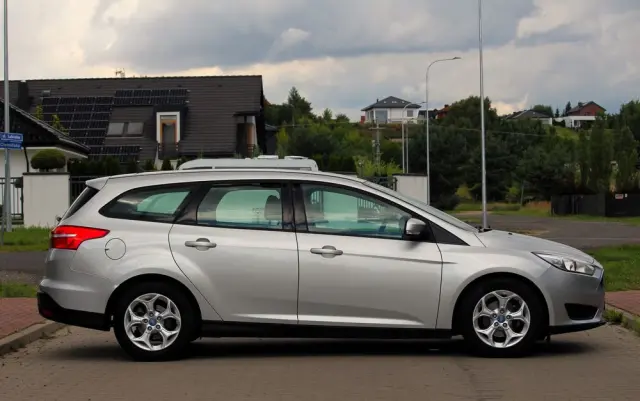 FORD Focus 1.5 EcoBlue Start-Stopp-System ACTIVE DESIGN