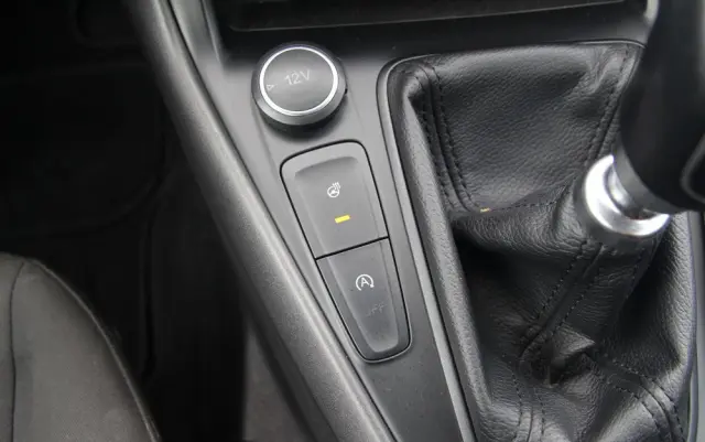 FORD Focus 1.5 EcoBlue Start-Stopp-System ACTIVE DESIGN