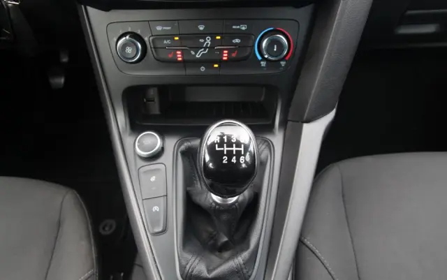 FORD Focus 1.5 EcoBlue Start-Stopp-System ACTIVE DESIGN