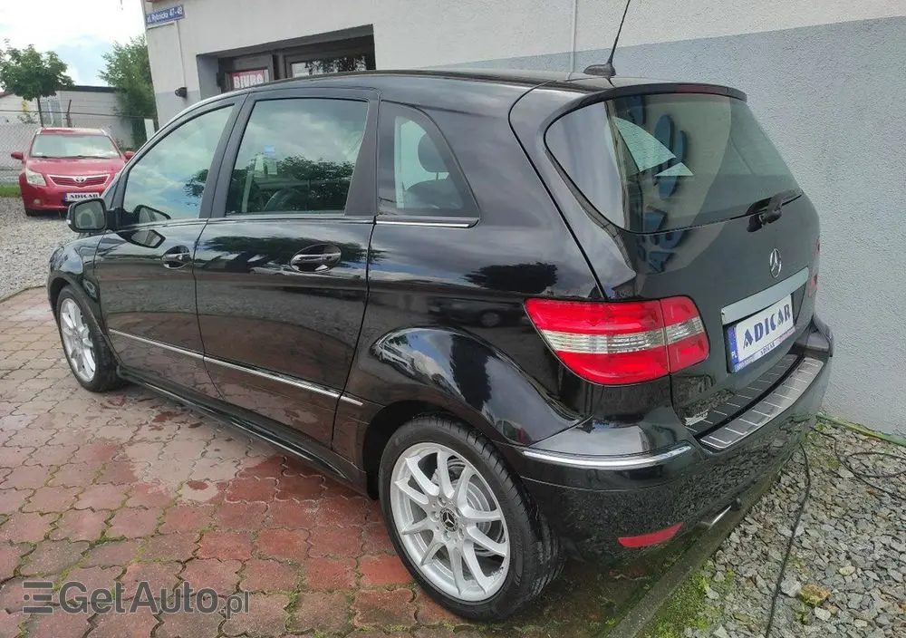 MERCEDES-BENZ Klasa B 