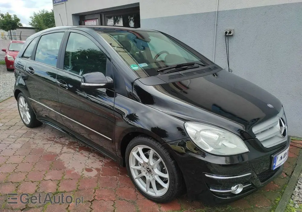 MERCEDES-BENZ Klasa B 