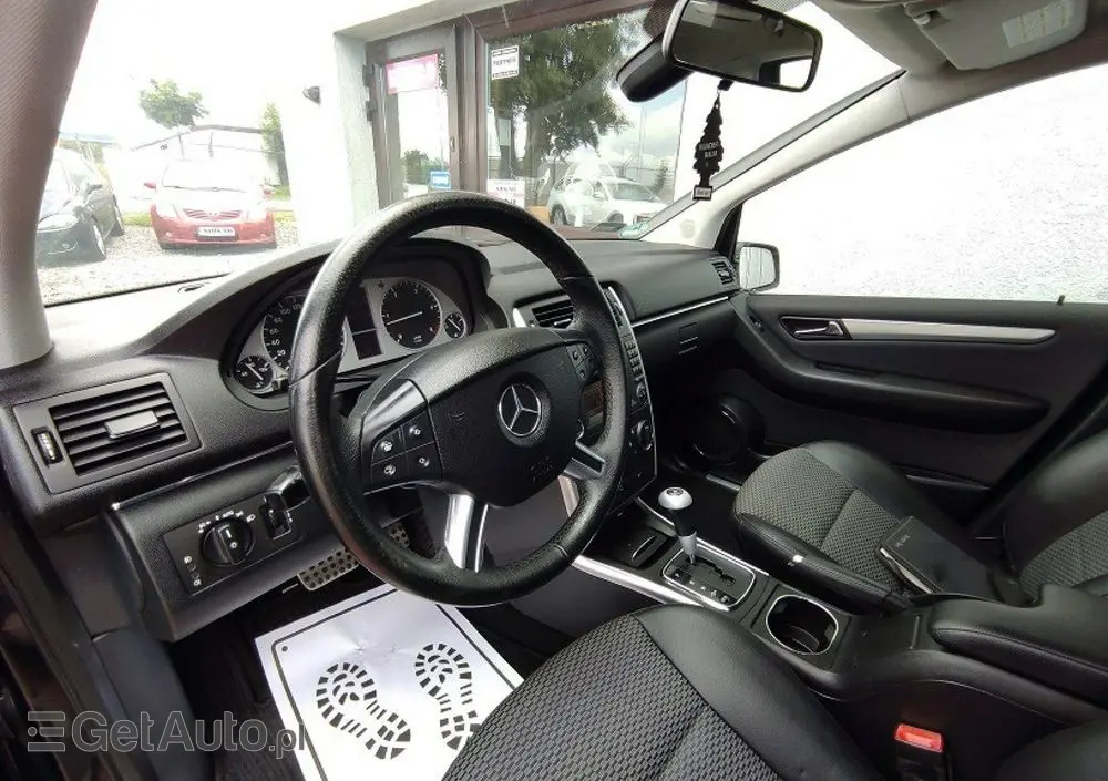 MERCEDES-BENZ Klasa B 