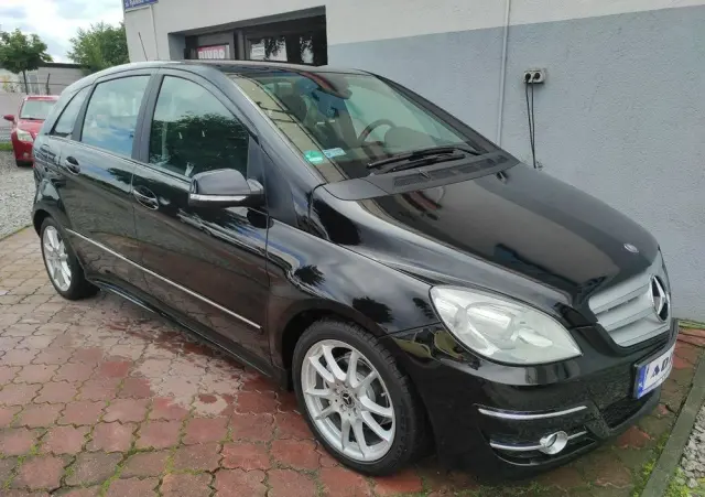 MERCEDES-BENZ Klasa B 