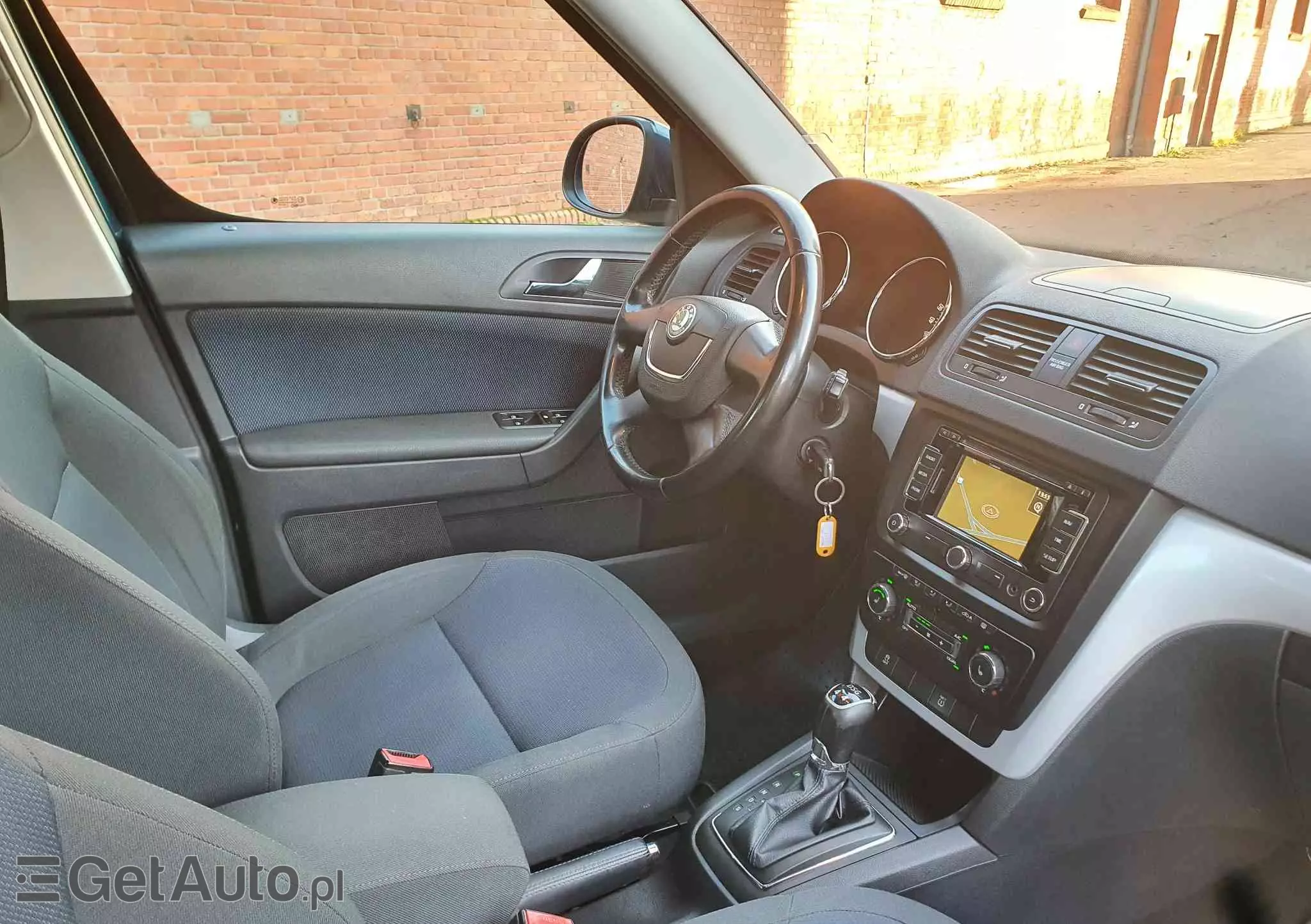 SKODA Yeti 2.0 TDI DPF 4x4 Edition DSG