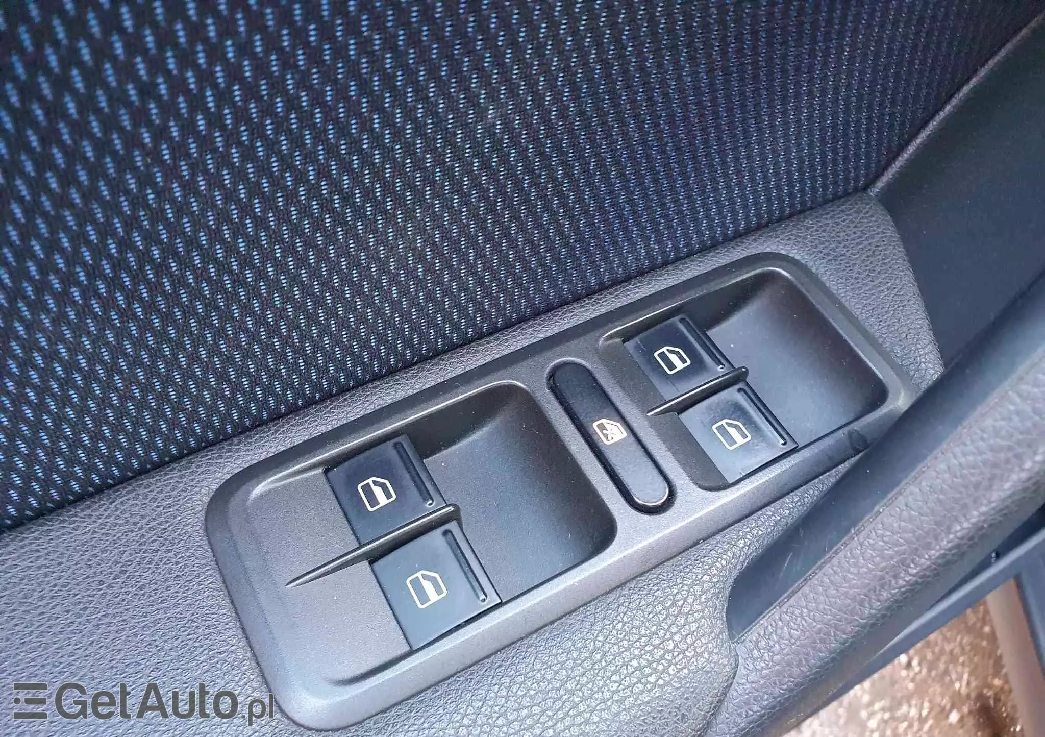 SKODA Yeti 2.0 TDI DPF 4x4 Edition DSG