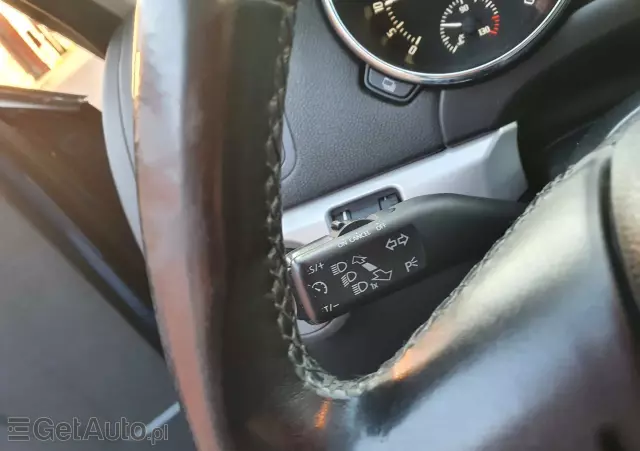 SKODA Yeti 2.0 TDI DPF 4x4 Edition DSG