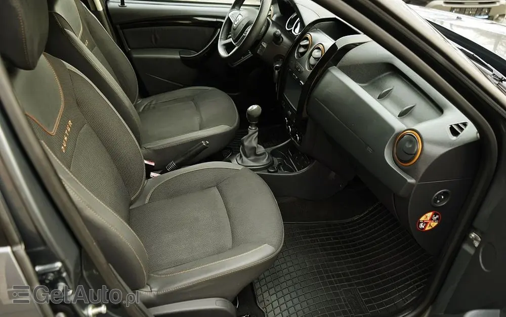 DACIA Duster 