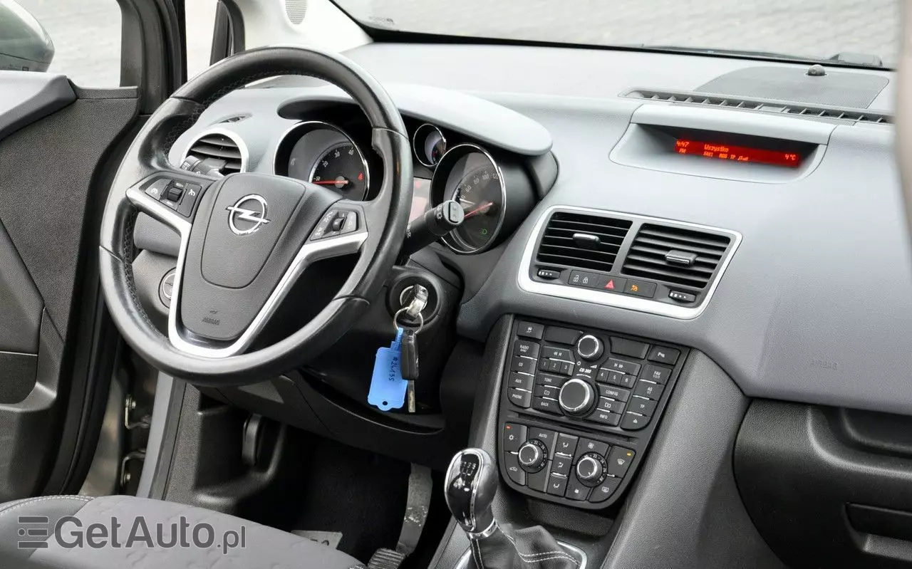 OPEL Meriva 1.4 T Enjoy