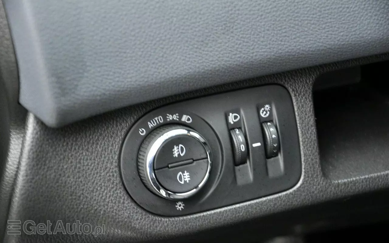 OPEL Meriva 1.4 T Enjoy