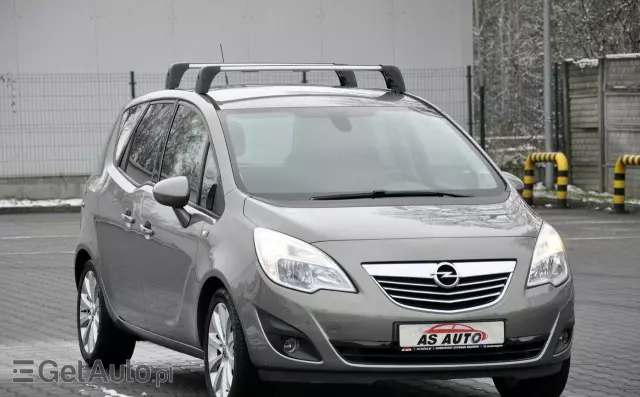 OPEL Meriva 1.4 T Enjoy