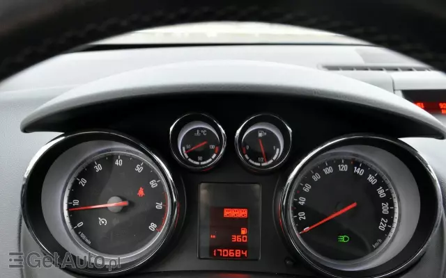 OPEL Meriva 1.4 T Enjoy