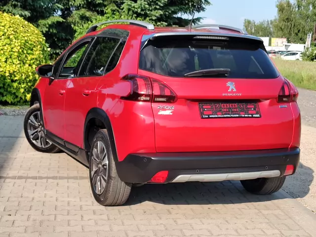 PEUGEOT 2008 Crossway