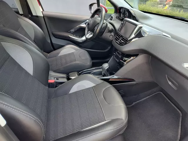 PEUGEOT 2008 Crossway