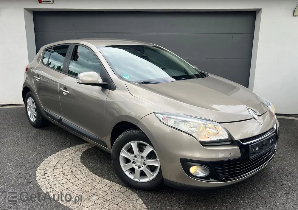 RENAULT Megane 1.6 16V 100 TomTom Edition