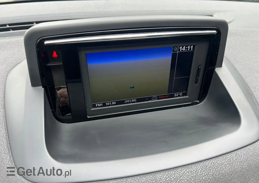 RENAULT Megane 1.6 16V 100 TomTom Edition