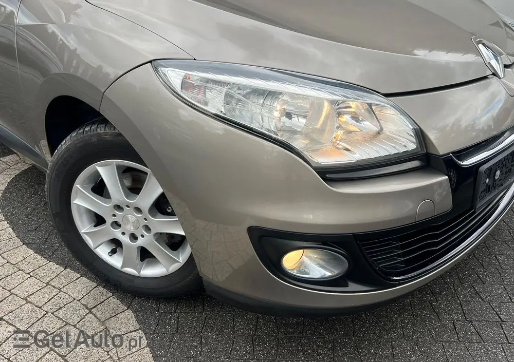 RENAULT Megane 1.6 16V 100 TomTom Edition