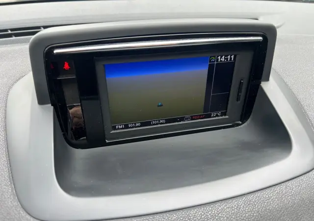 RENAULT Megane 1.6 16V 100 TomTom Edition