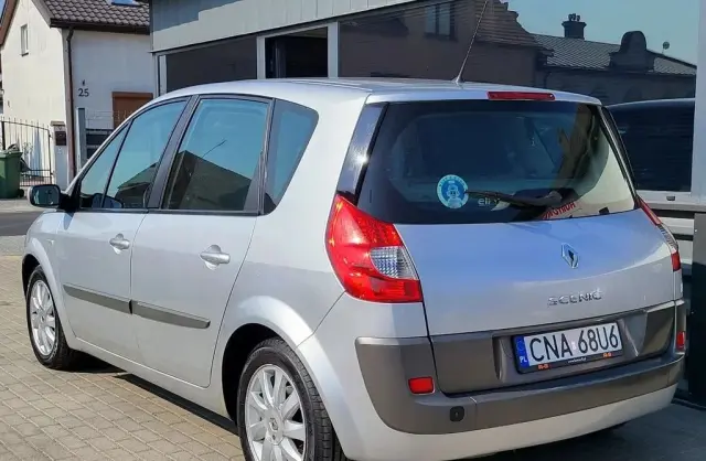 RENAULT Scenic 