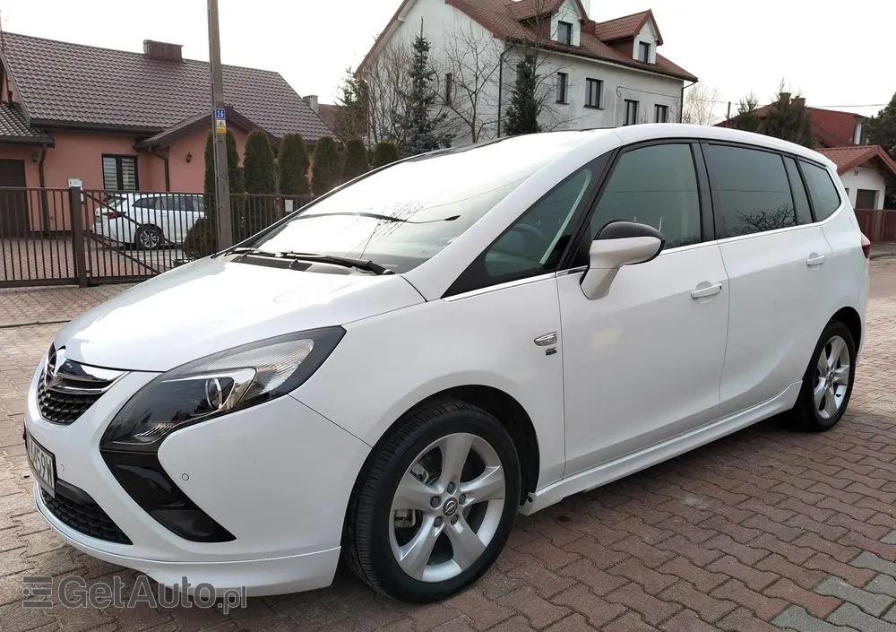 OPEL Zafira Tourer 2.0 CDTI Sport