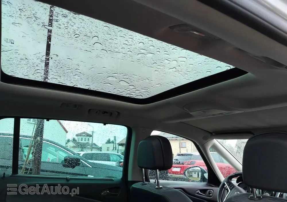 OPEL Zafira Tourer 2.0 CDTI Sport