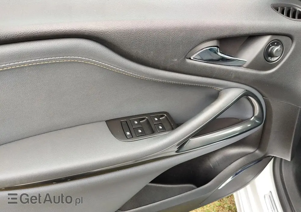 OPEL Zafira Tourer 2.0 CDTI Sport